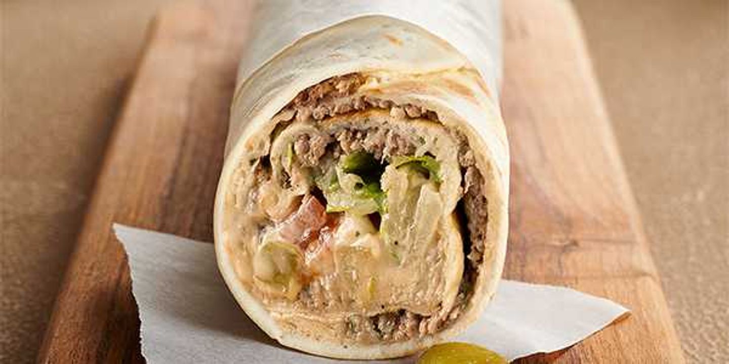 Kafta Lita With Hummus
