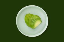 شرائح أفوكادو طازجة