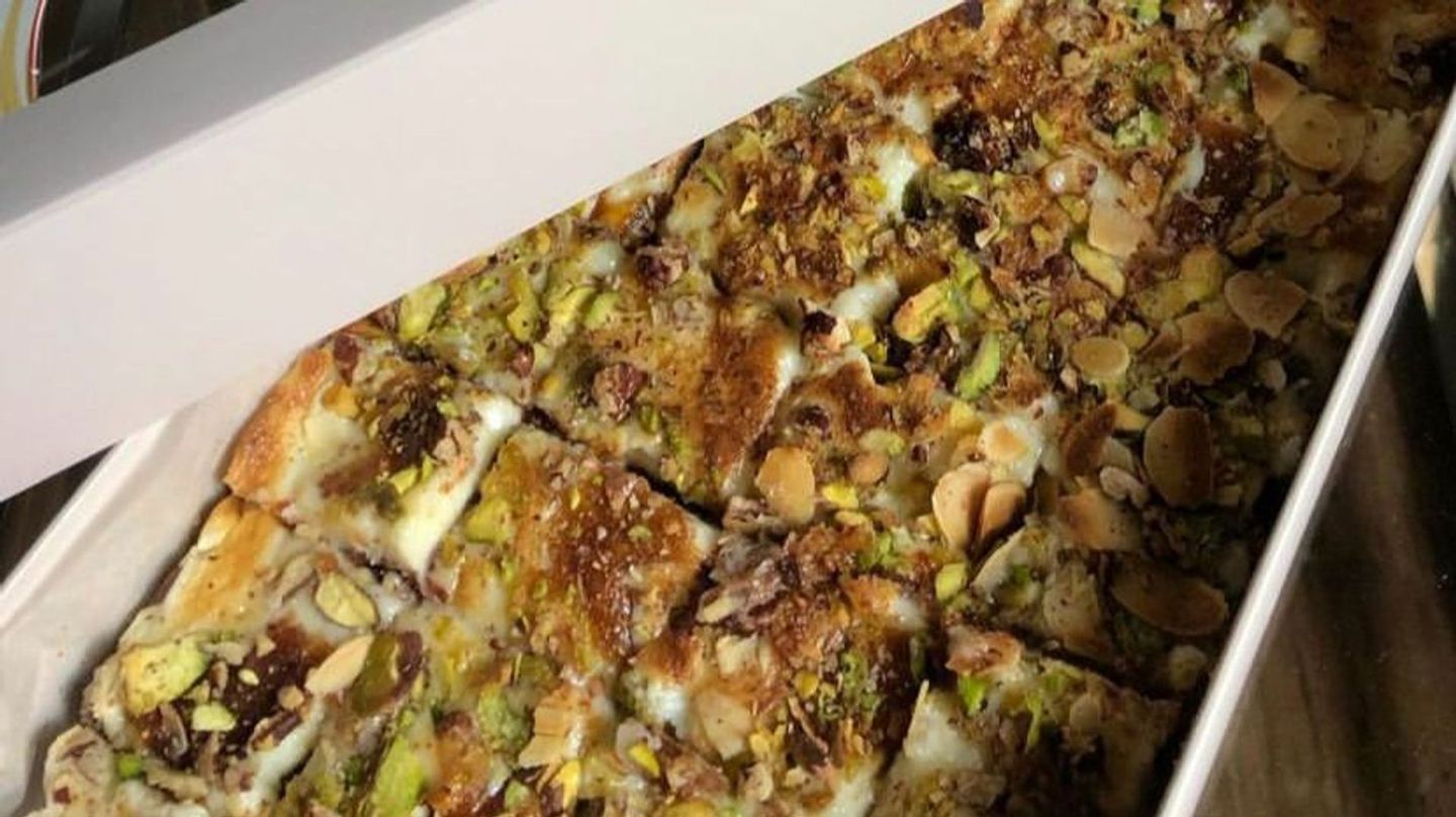 Cheese Dates Nuts Medium