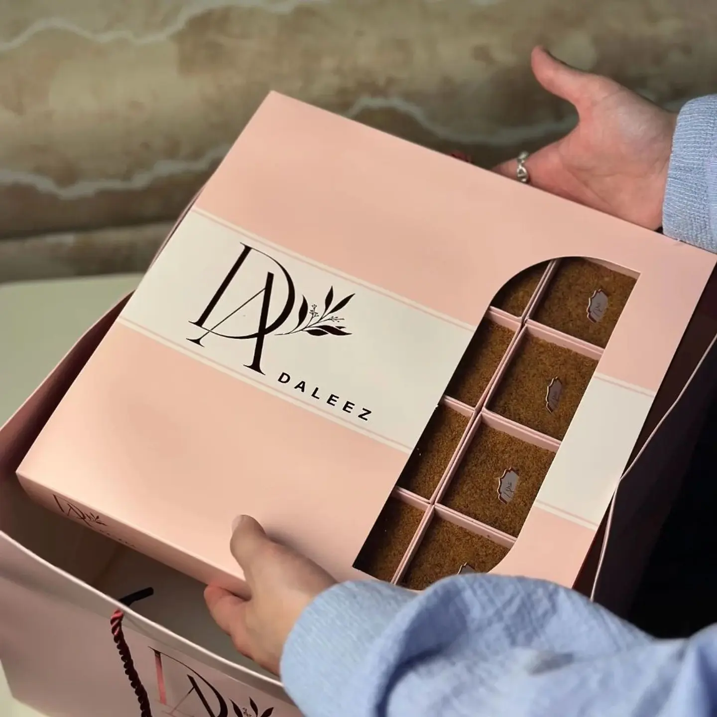 Large Latte Dessert 00604