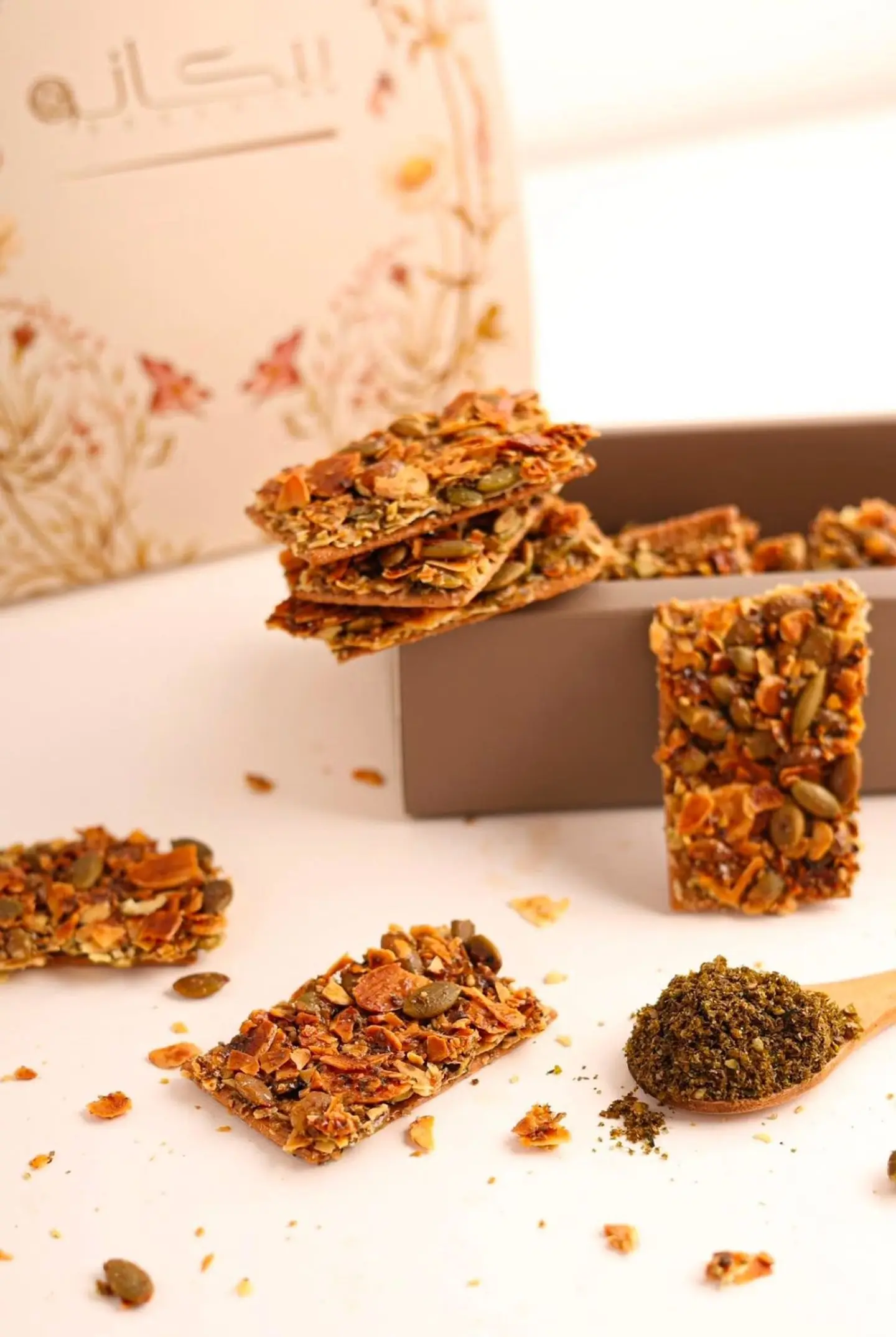 Almond Chips With Thyme And Coffee 005279