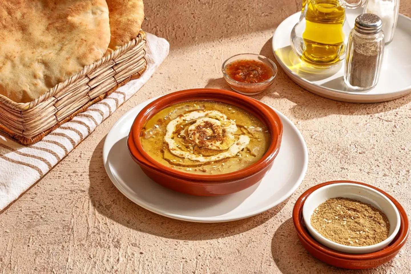 علبة فول صغيرة