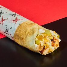 ساندويتش طاووق دجاج خاص