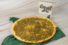 مناقيش الزعتر والجبنة