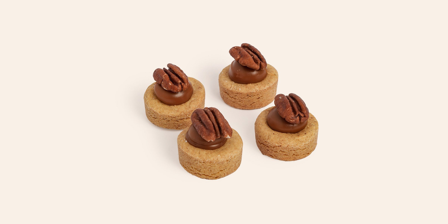 غريبة البيكان بالكراميل