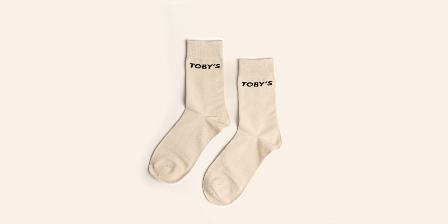 جوارب بشعار توبيز