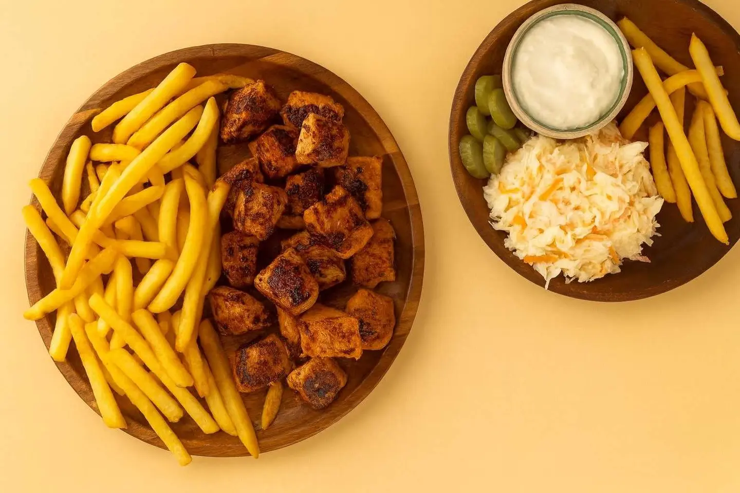 طبق نصف كيلو طاووق