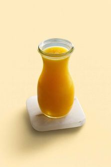 عصير برتقال طازج