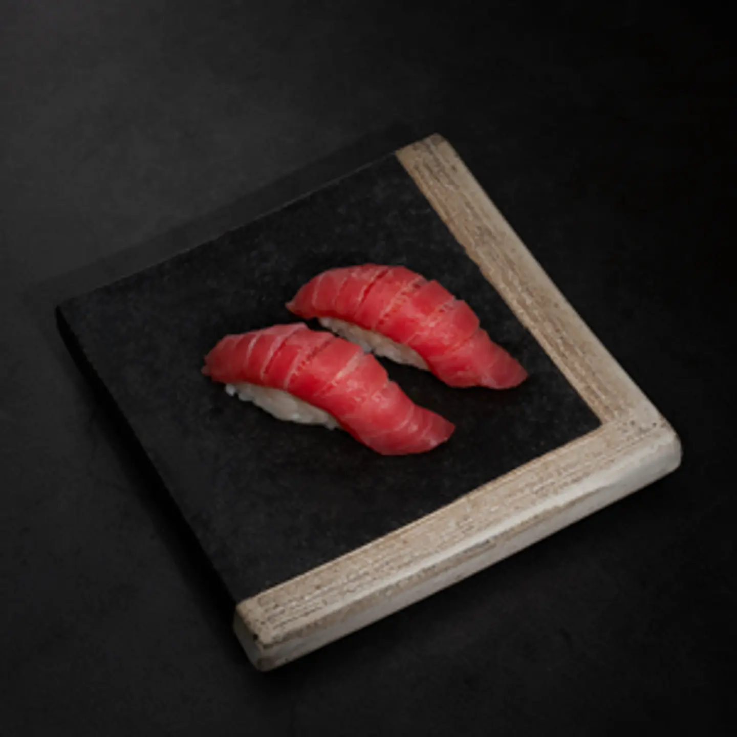 Maguro Nigiri