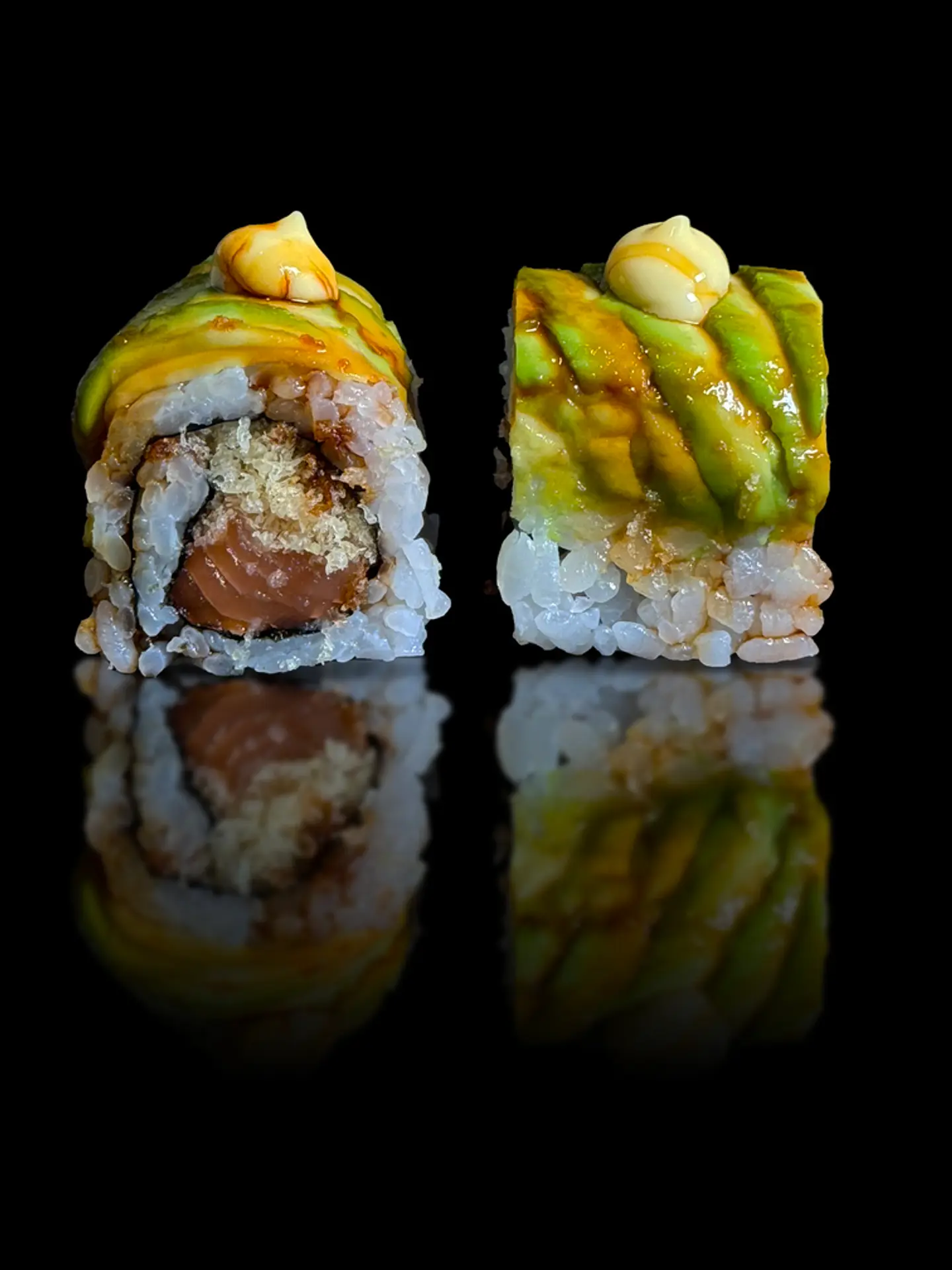 Salmon Truffle Maki 4 Pc