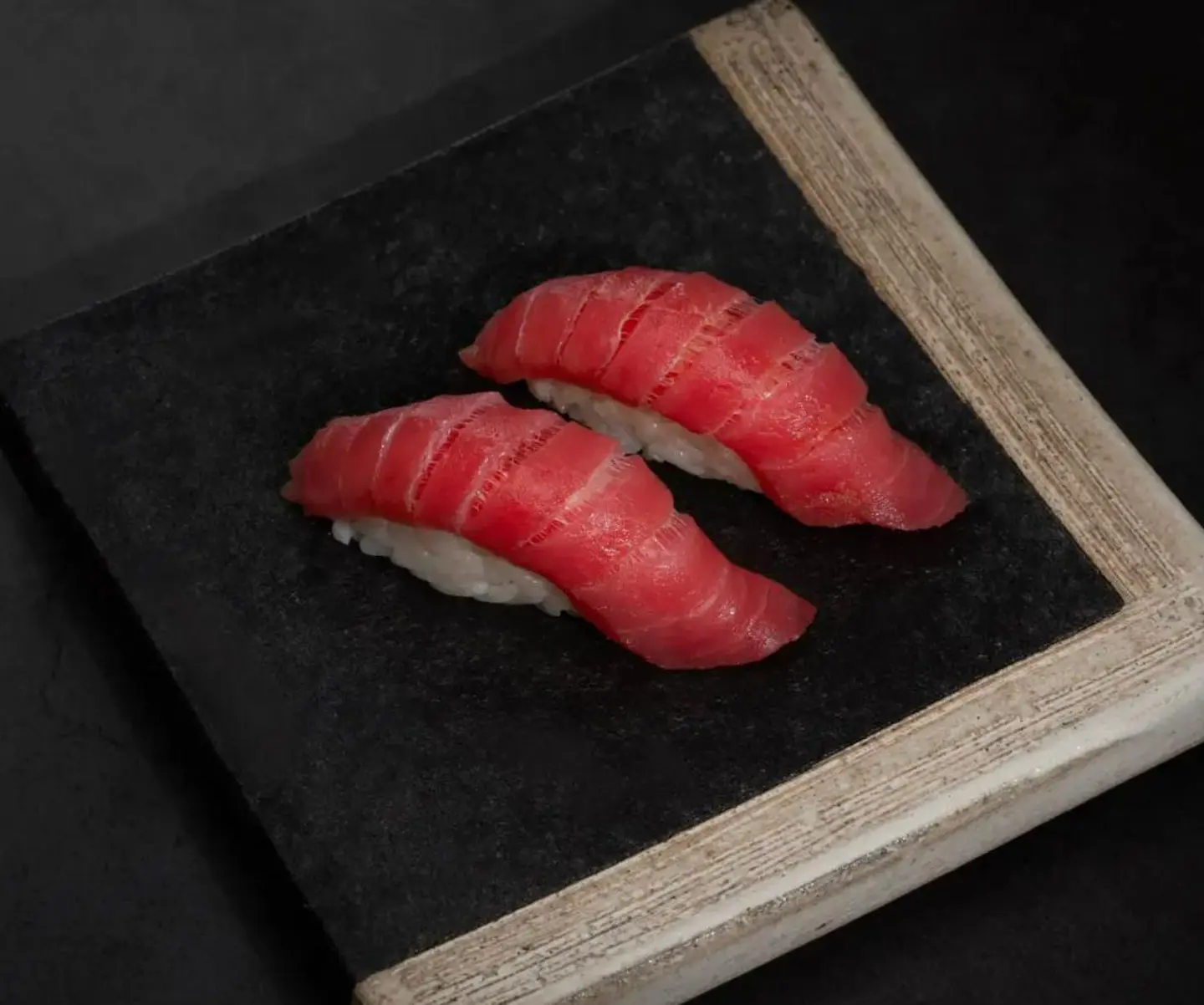 Maguro Nigiri