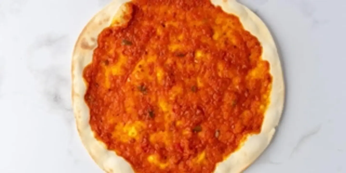 منقوشة محمرة ساده