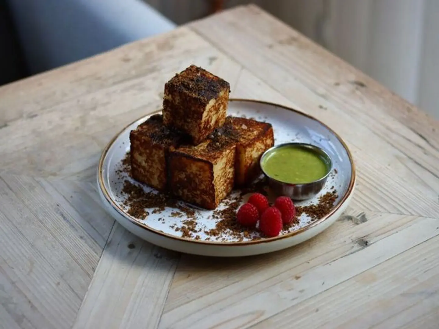 Fresh Toast Pistachio