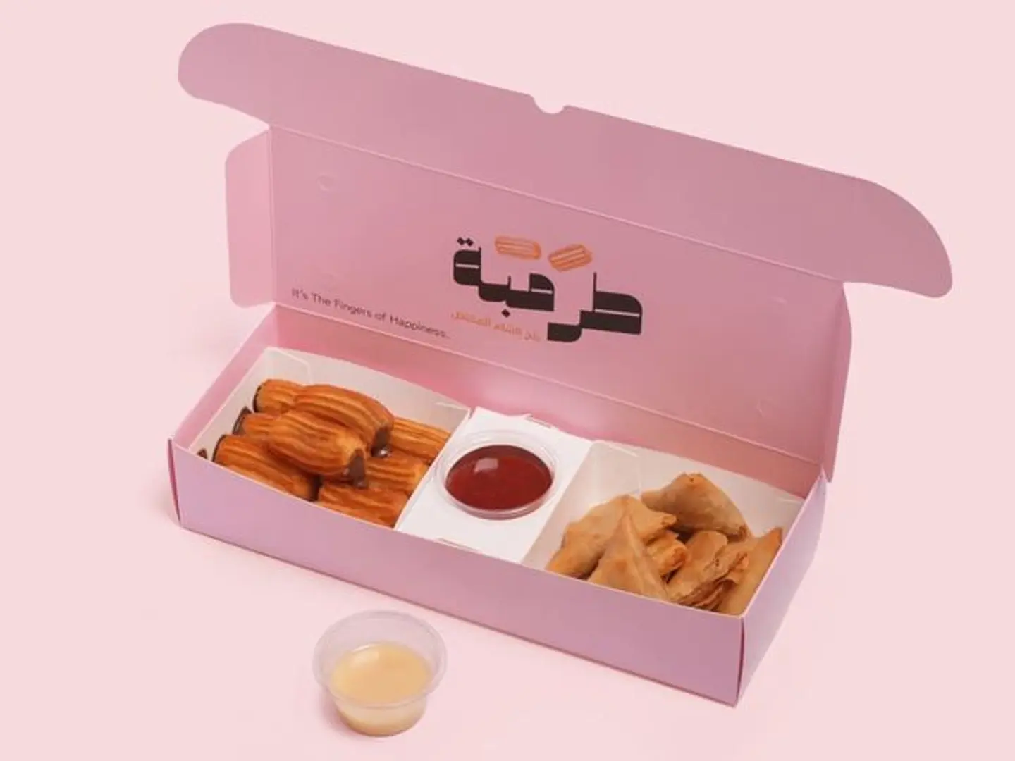 Box Mix: 10 Pieces Of Mini Stuffed Balah Al Sham With 6 Large Samosas