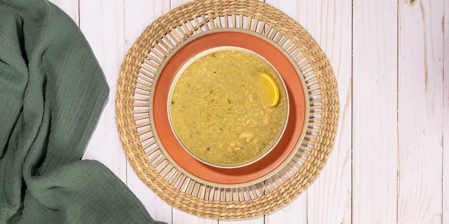 شوربة الفريكة والدجاج