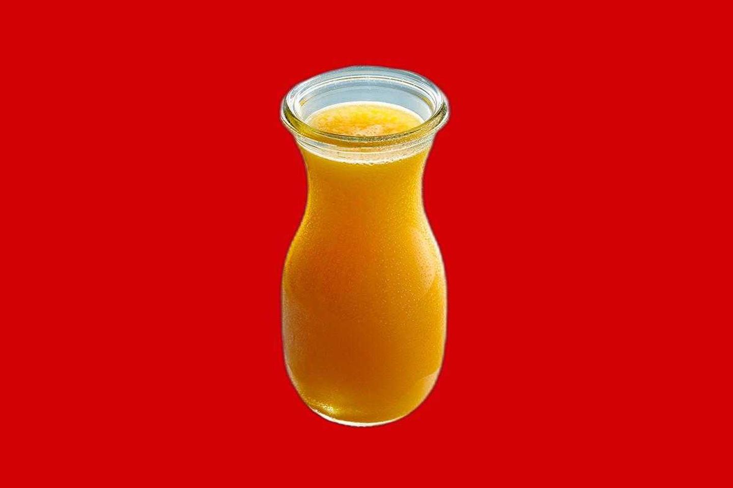 عصير برتقال طازج