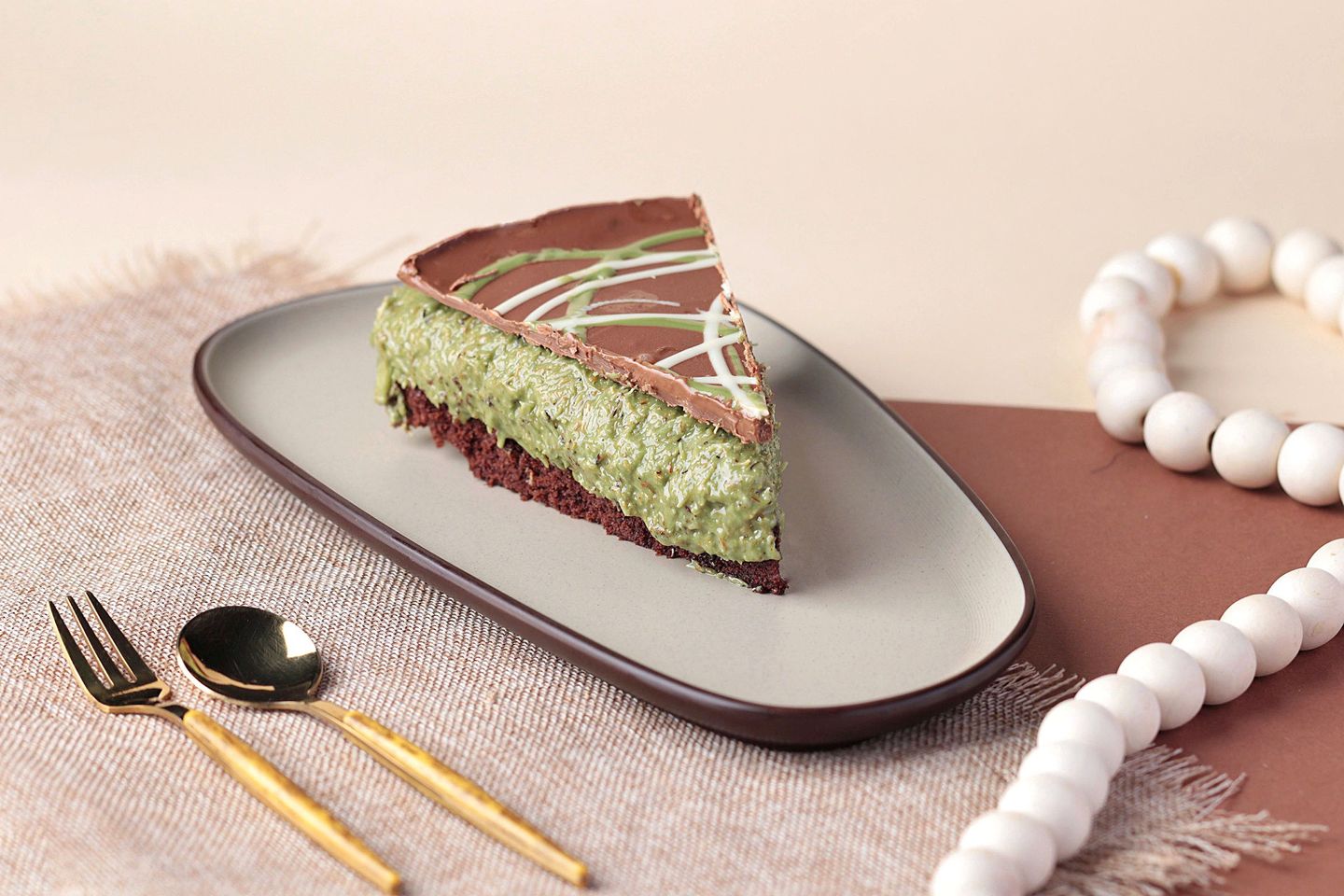 Dubai Cake