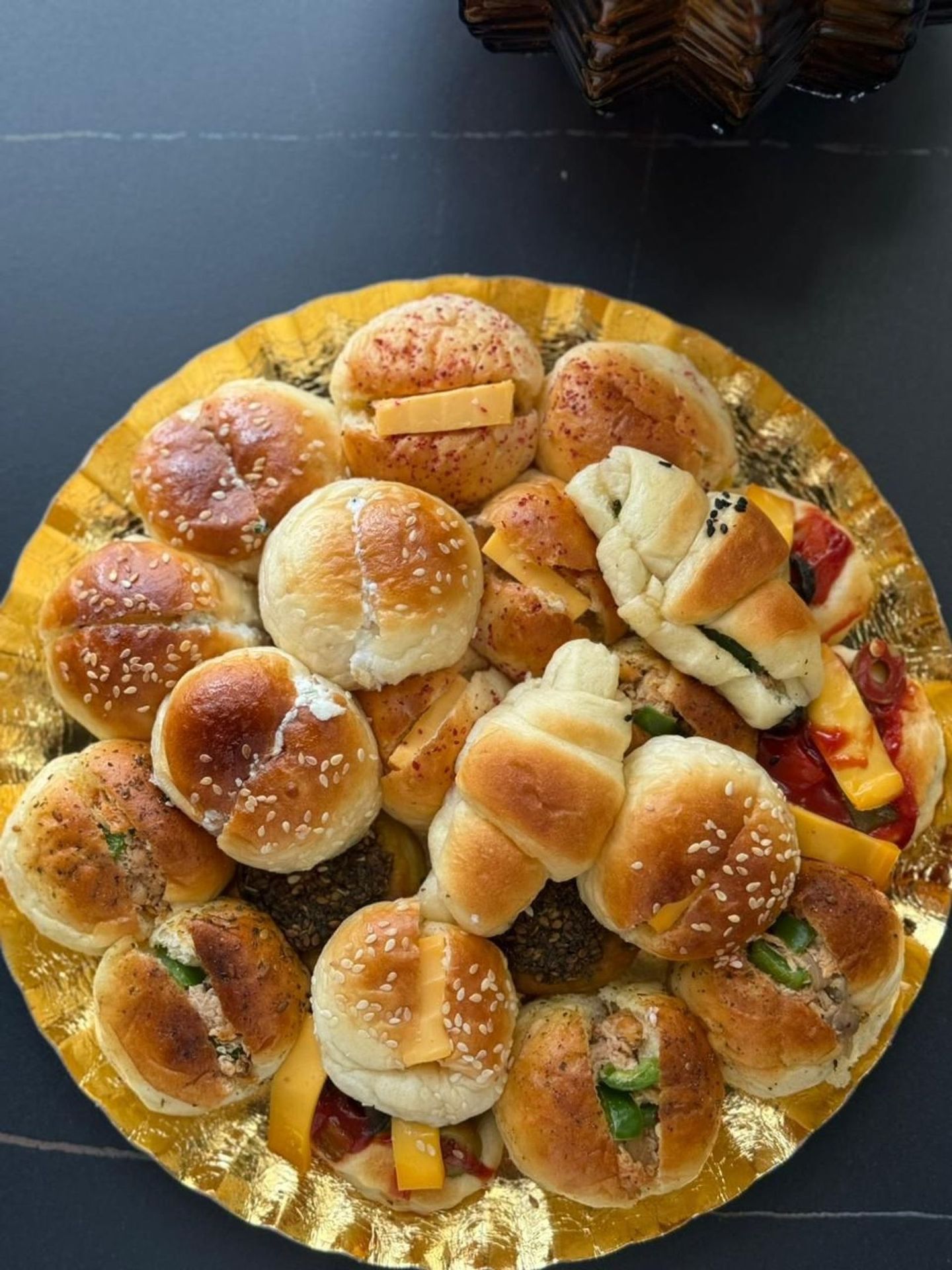 Delicious Mixed Fatayer, Medium