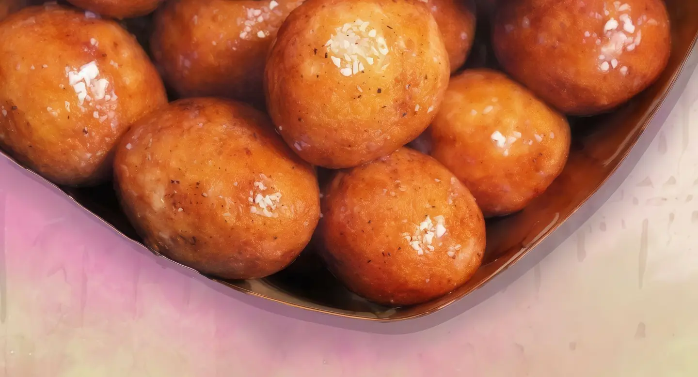 لقيمات نجدية