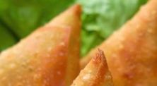 سمبوسة جبن والزيتون