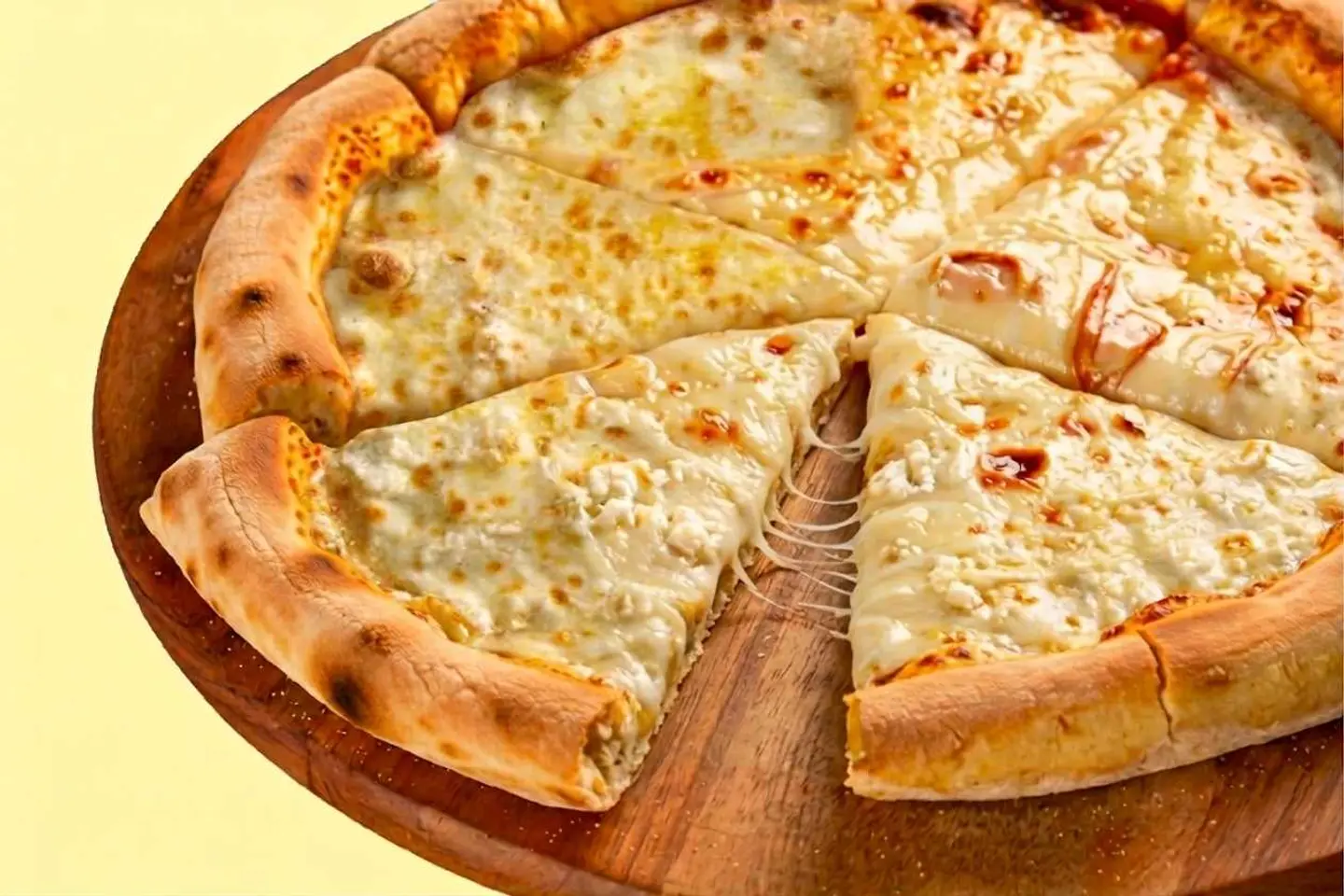 4 Cheese Pizza Large