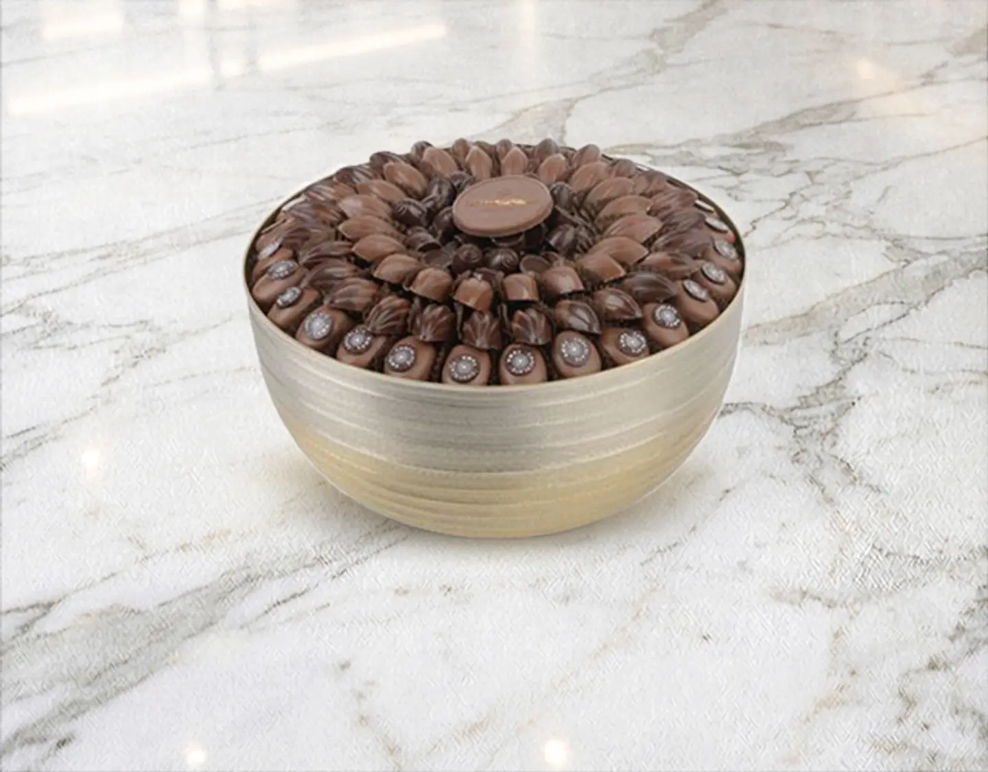 Open Chocolate Vase 8