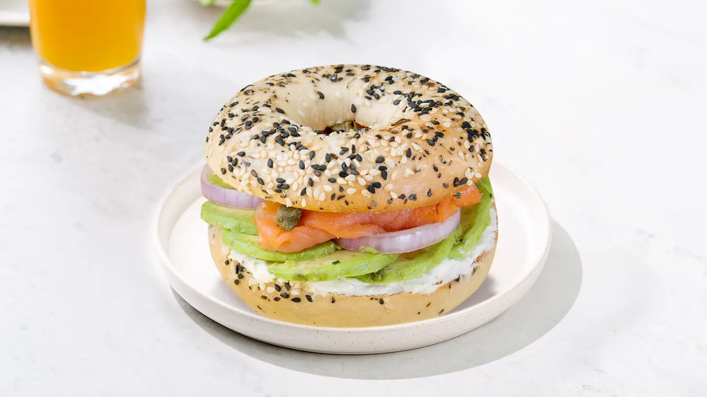 Smoked Salmon & Cream Cheese Bagel