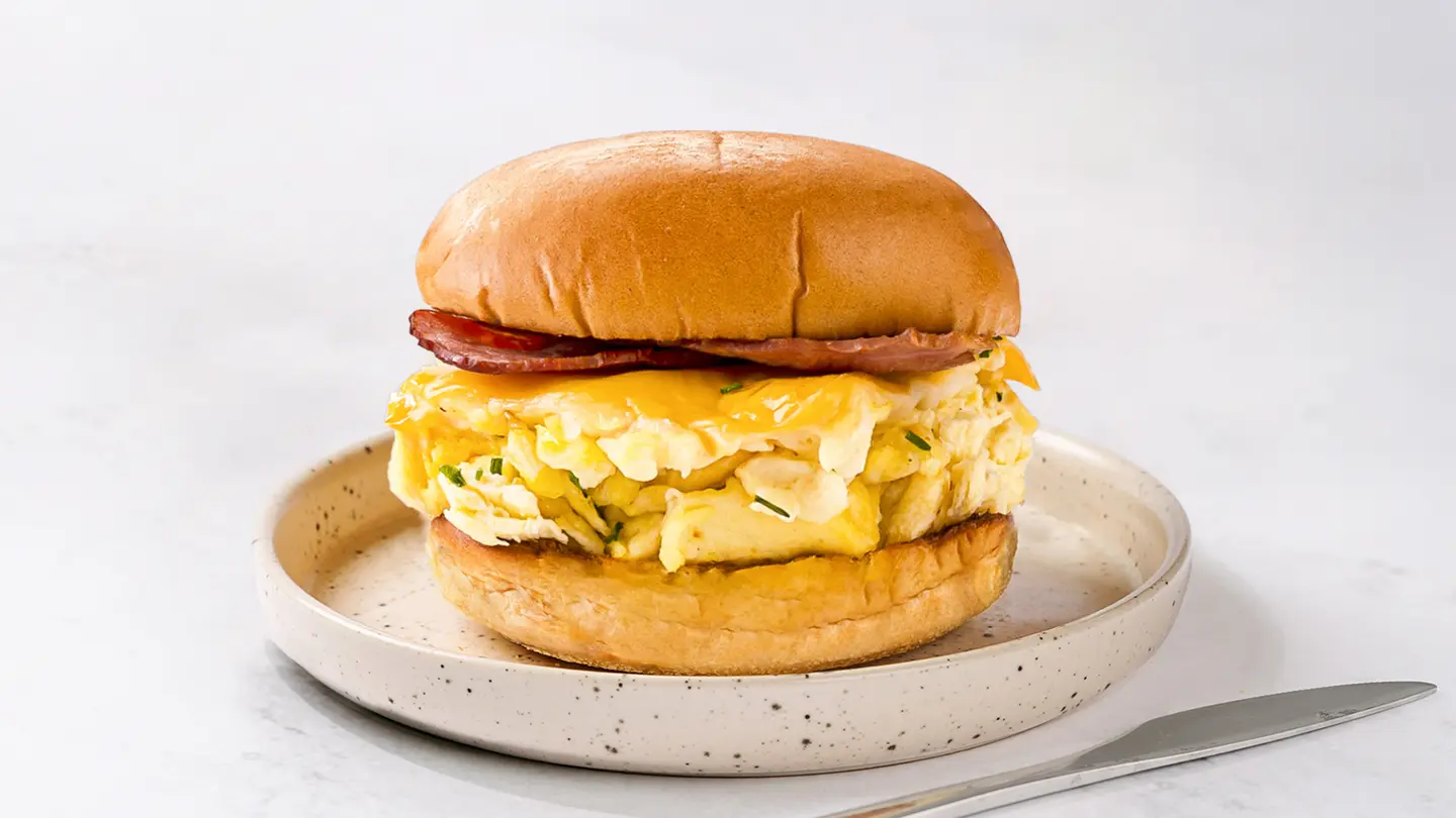 Scrambled Bacon Egg Bun
