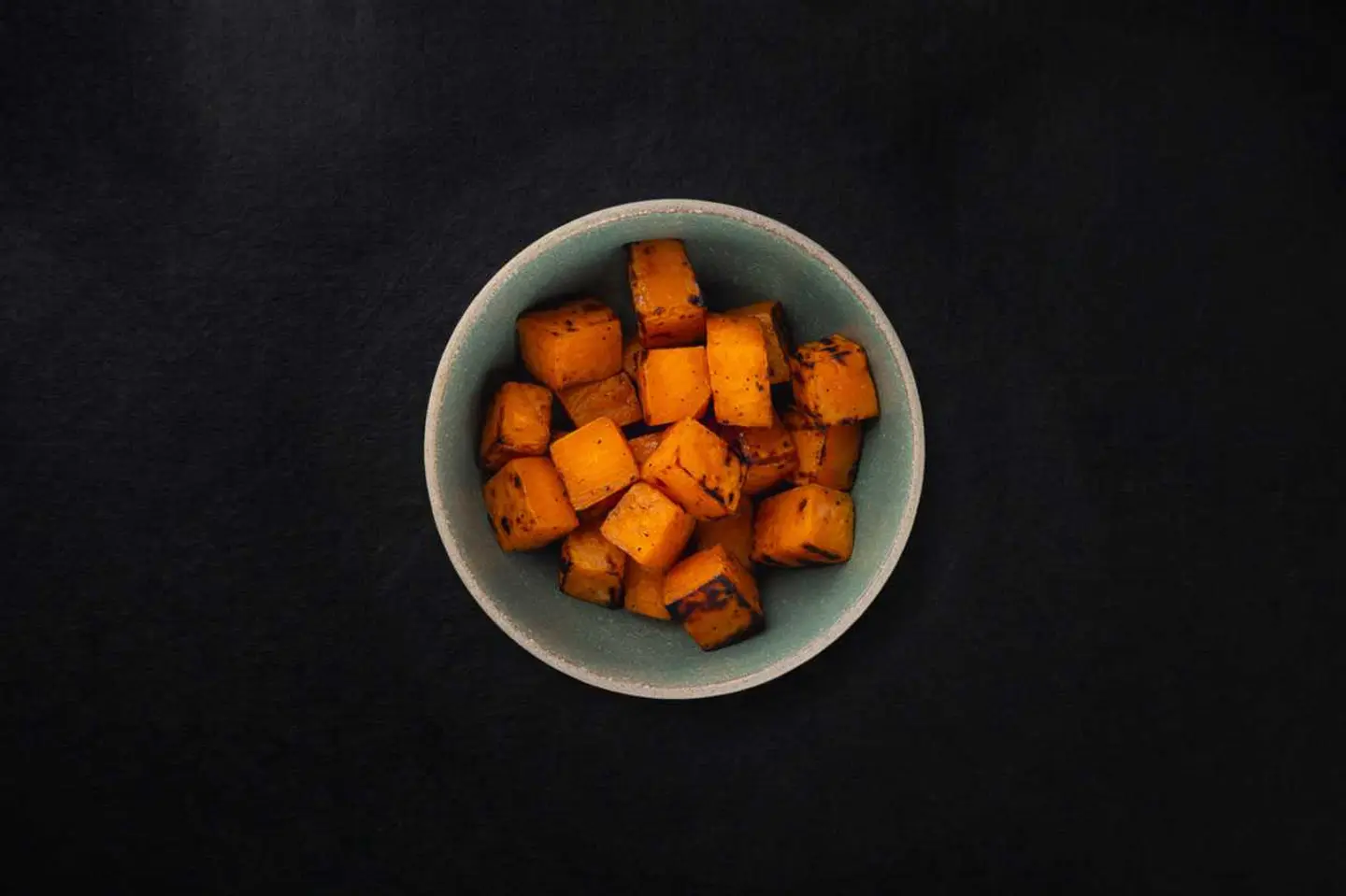 بطاطا حلوة مشوية