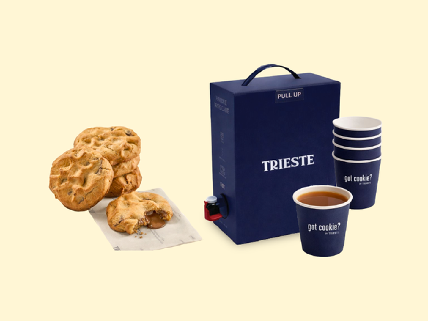 ٥ قطع كوكيز مع بوكس قهوة سعودية