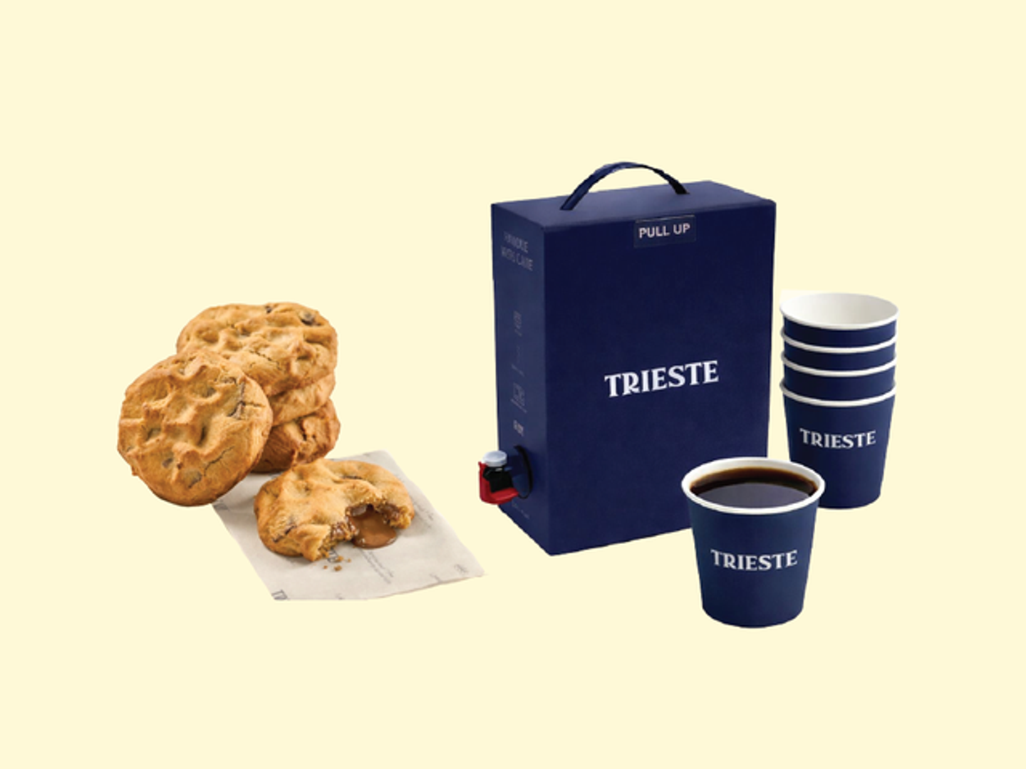 ٥ قطع كوكيز مع بوكس قهوة سوداء