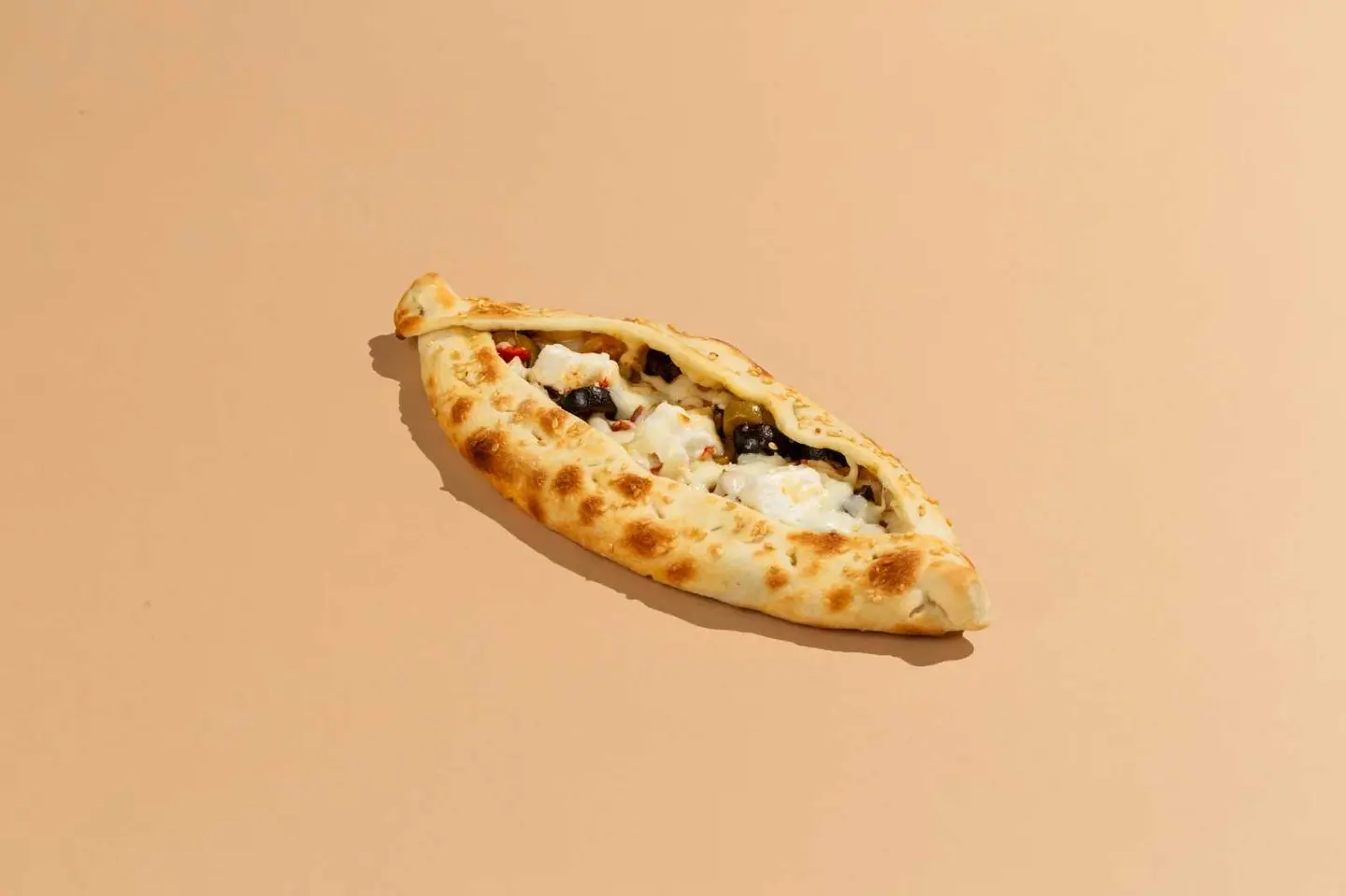 Makdoos Feta Qarib
