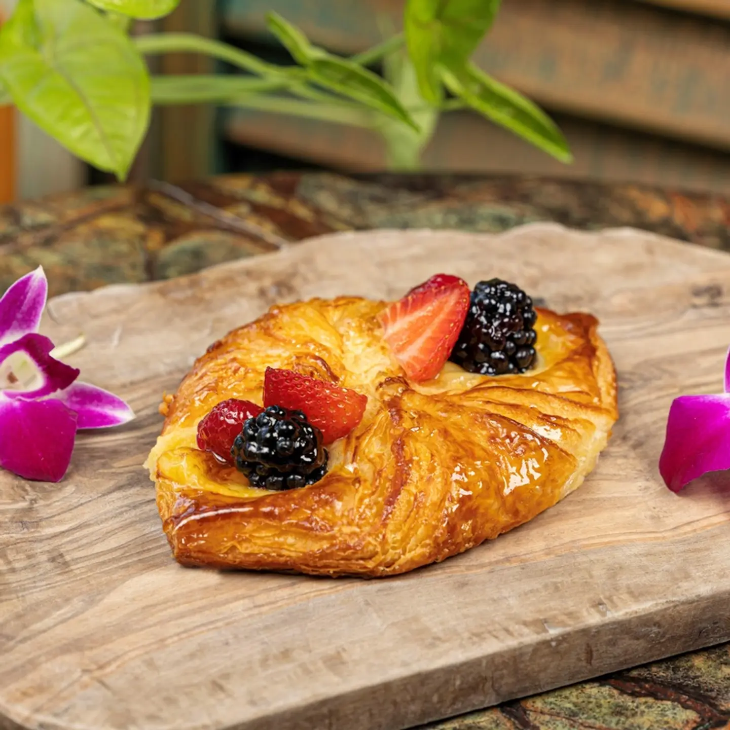 Mixed Fruits Danish