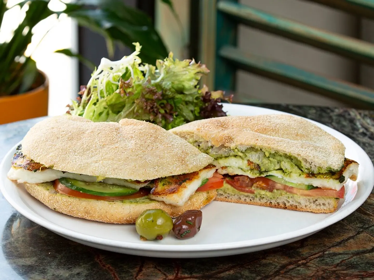 Grilled Halloumi Sandwich