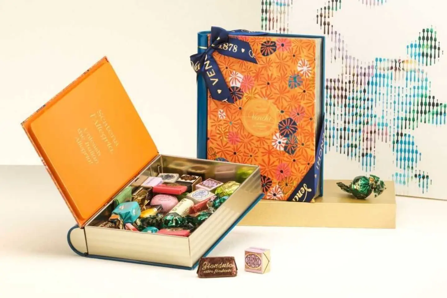 Murrine Orange Maxi Book With Assorted Chocolates 355 G