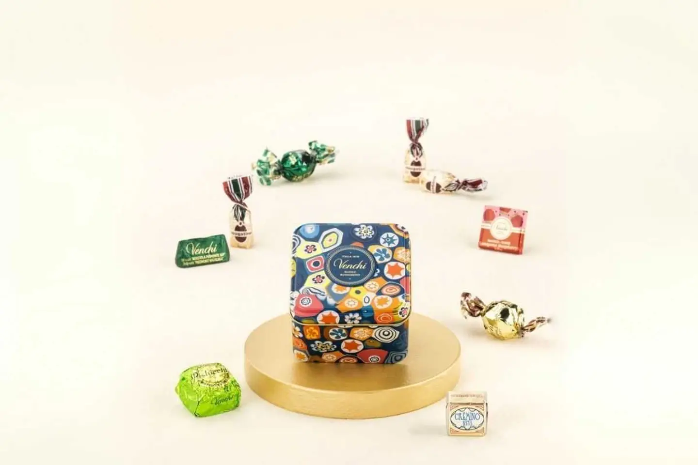 Murrine Small Tin With Assorted Chocolates 85 G