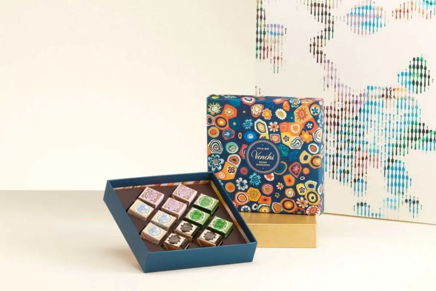 Murrine Colored Gems Giftbox With Cremino Chocolates 135 G