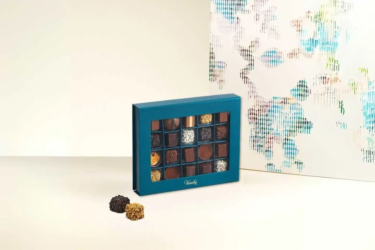 Blue Gift Box 20 Assorted Pralines 262 G
