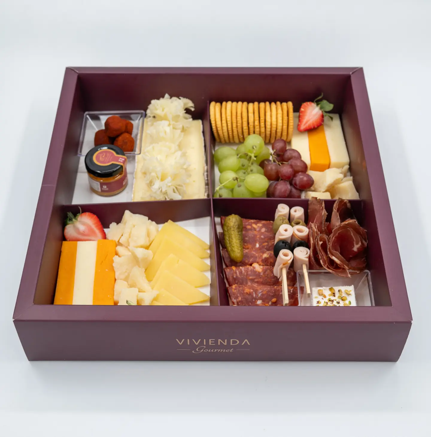 لحوم باردة فاخرة مع الجبن