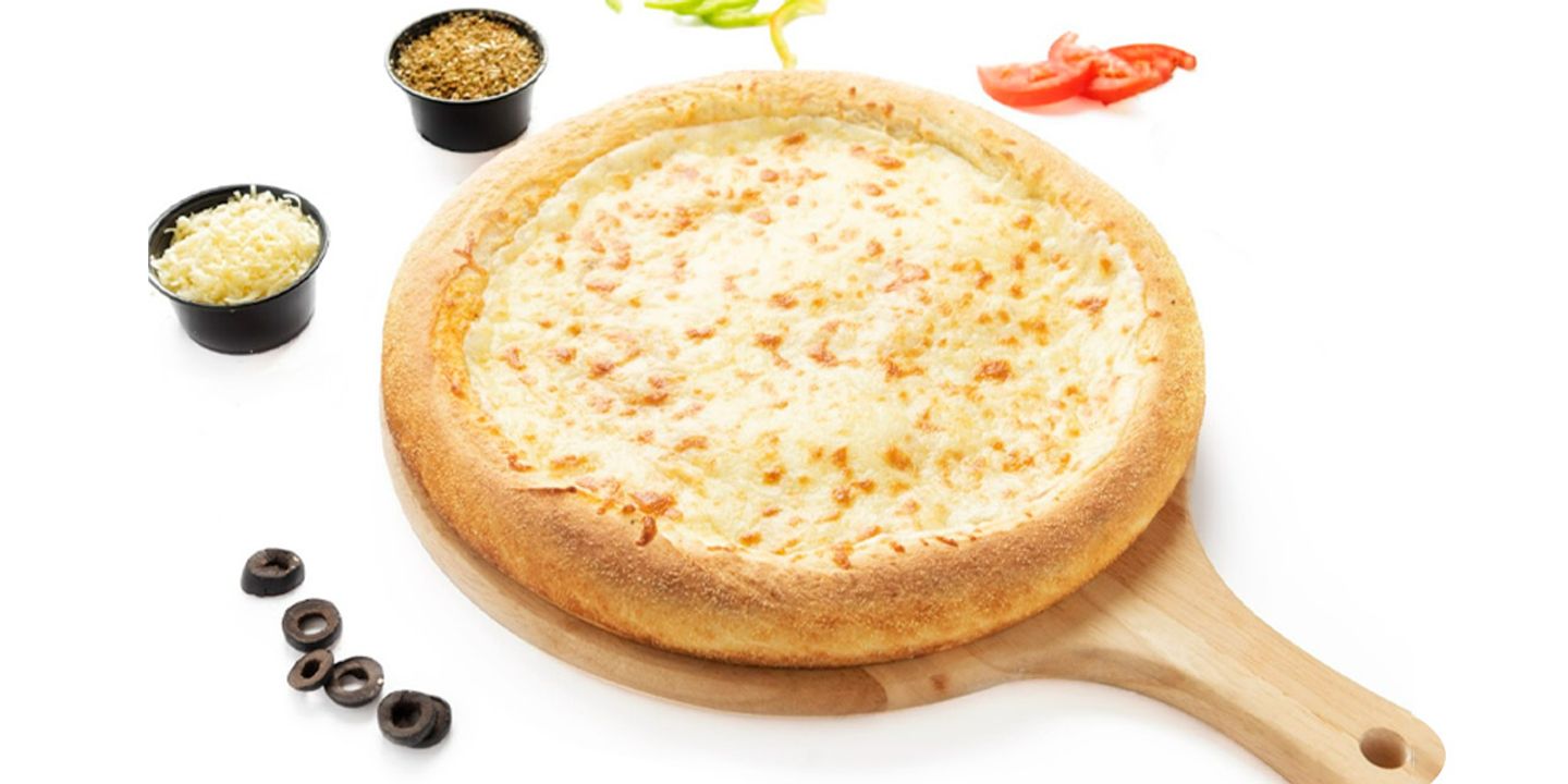 بيتزا كلاسيك تشيز