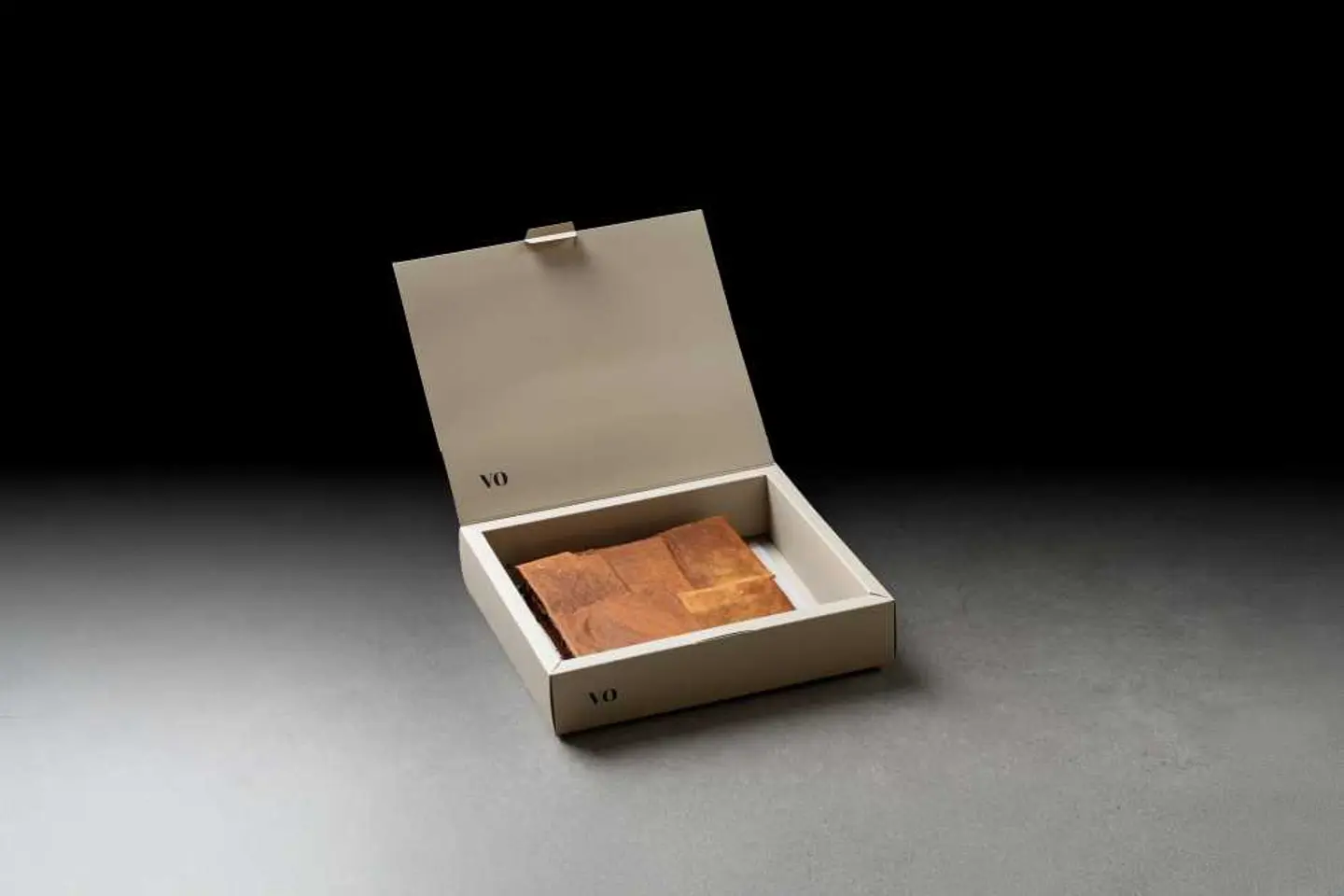 بوكس دانتيل كيك