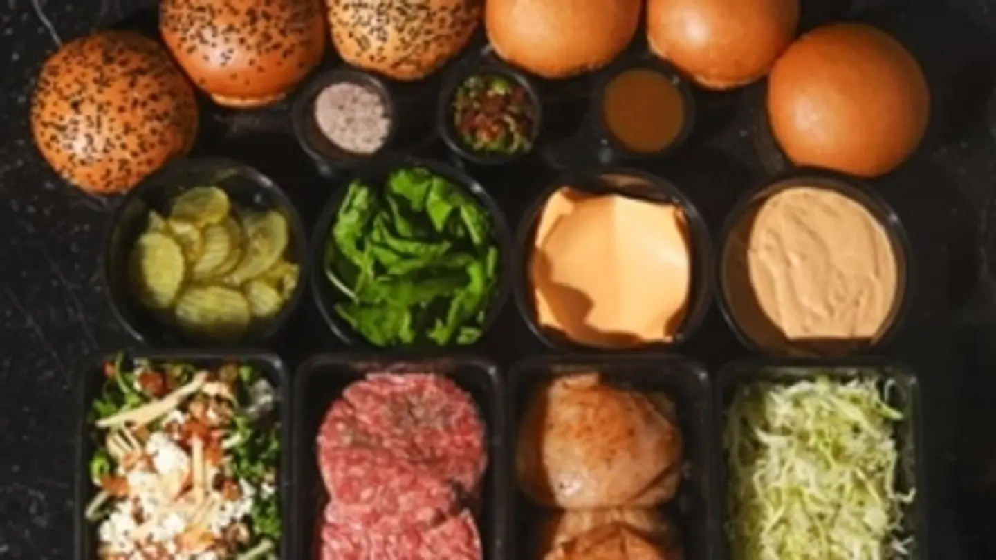 بوكس الشواء ميكس لحم و دجاج