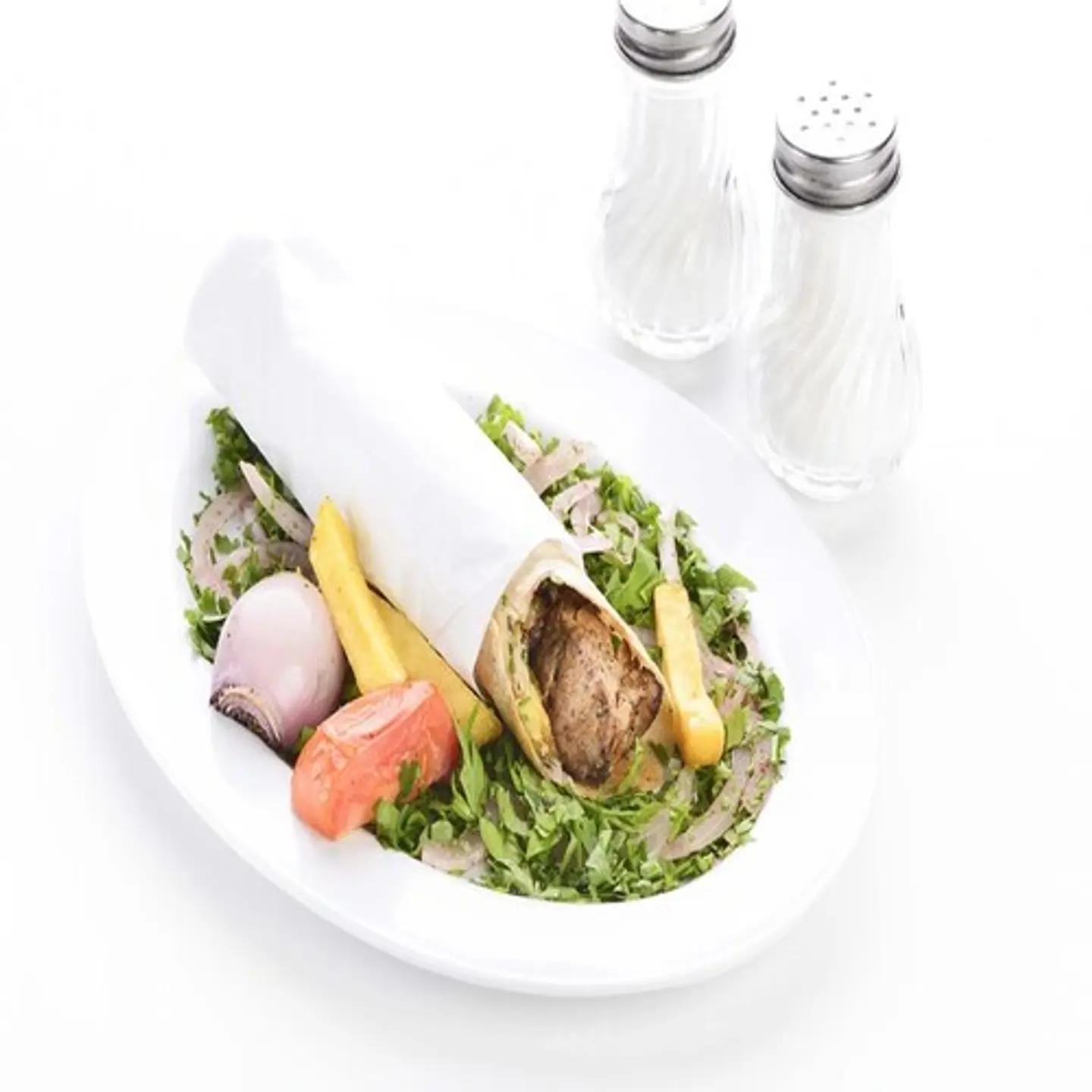 Bahraini Chicken Tikka Sandwich With Lemon