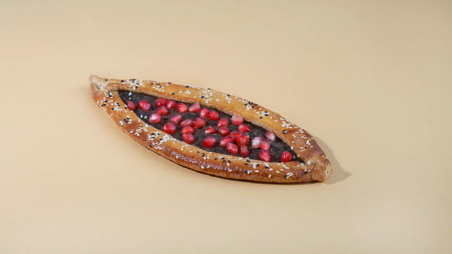 Pomegranate Spinach Mankousha Brown Flour