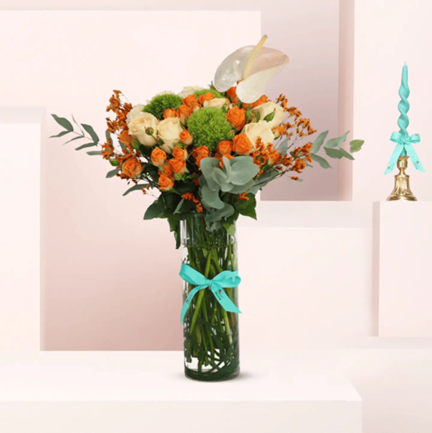 فازة ورد انيقة