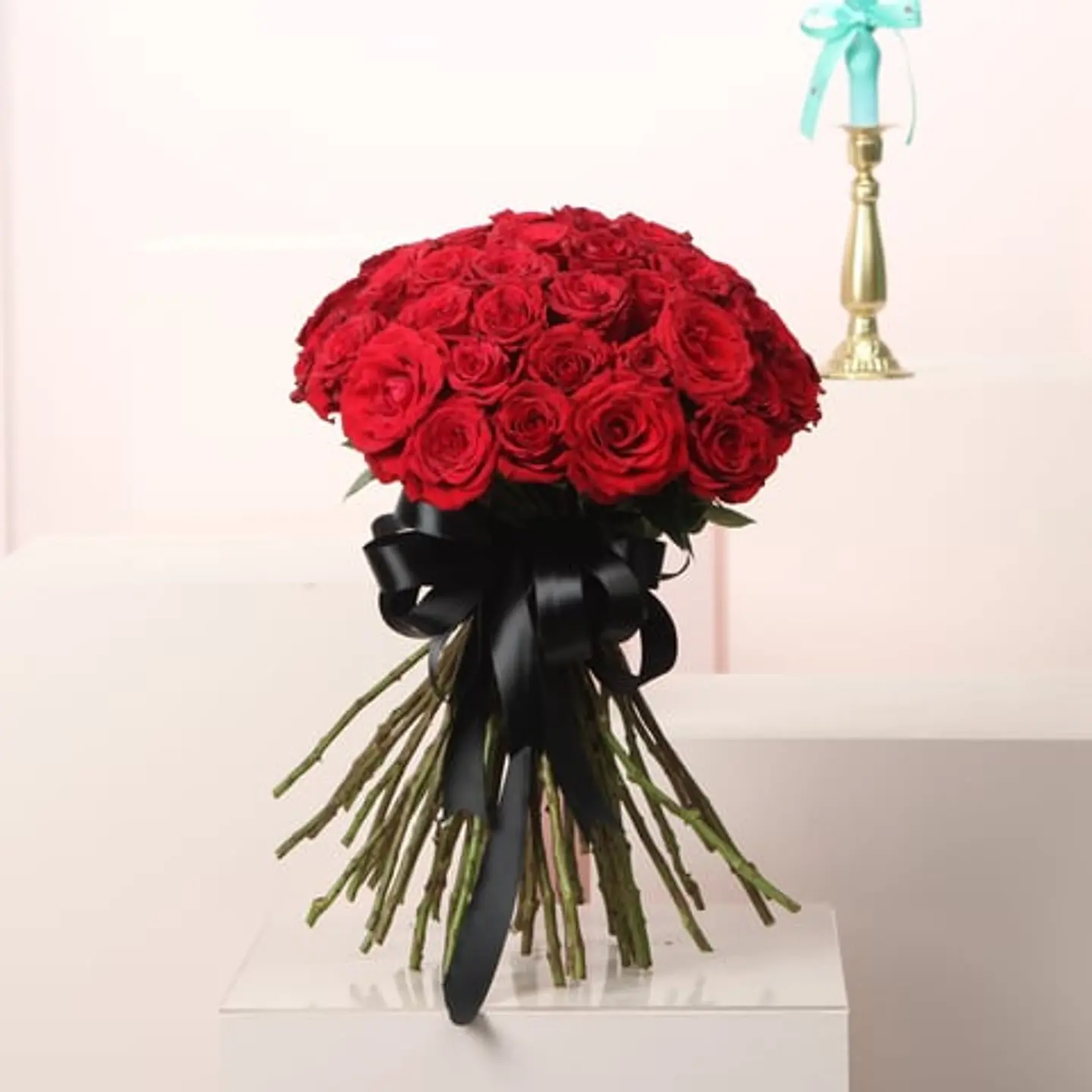 باقة 50 وردة حمراء