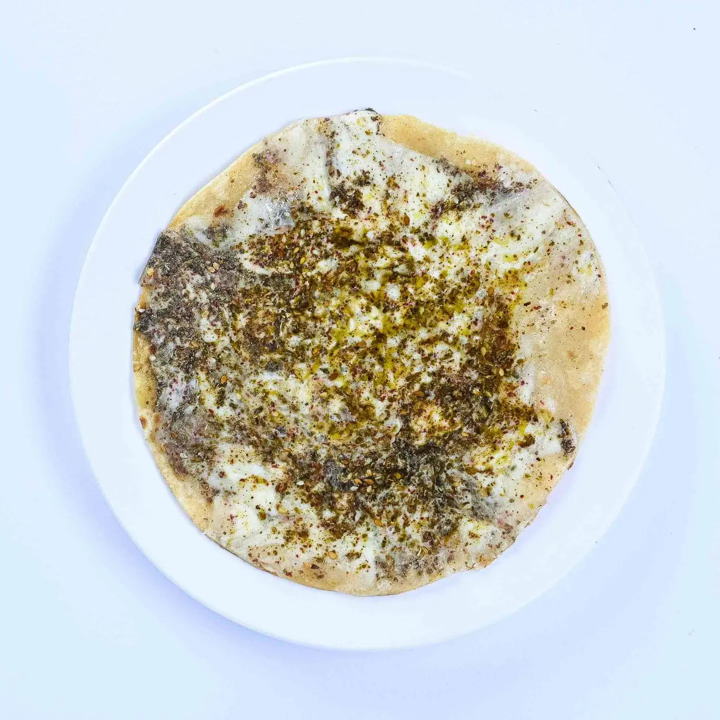 مناقيش جبنة ولبنة وزعتر (صاج)