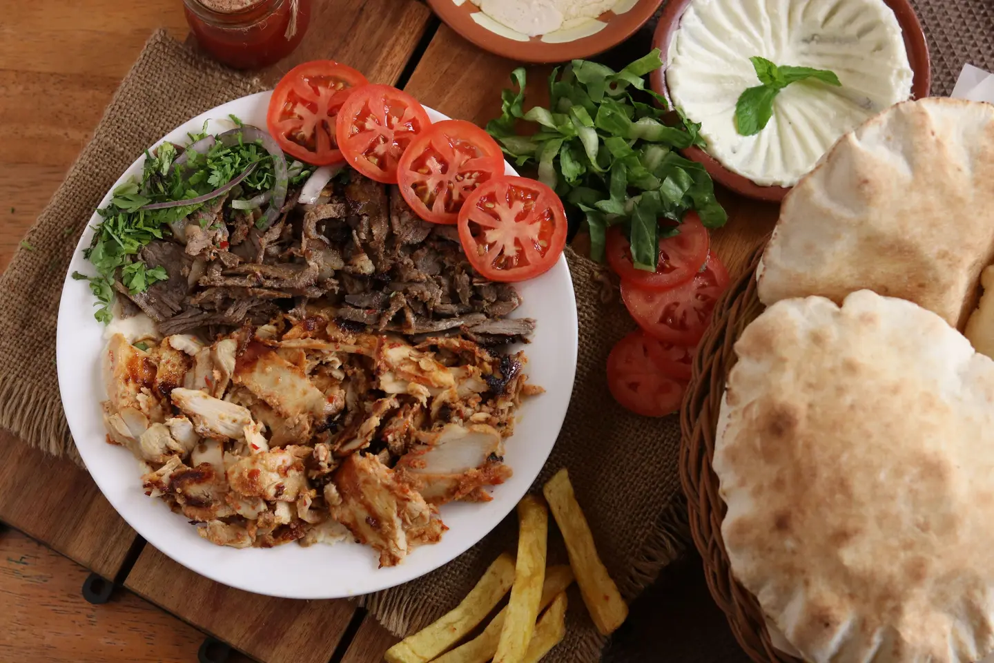 شاورما مشكل (صحن)