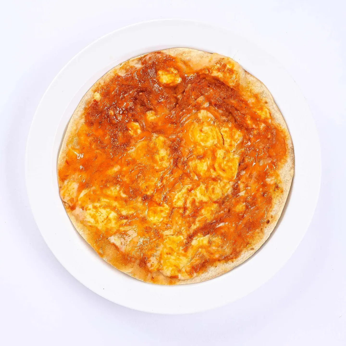 مناقيش محمرة مع جبنة (صاج)