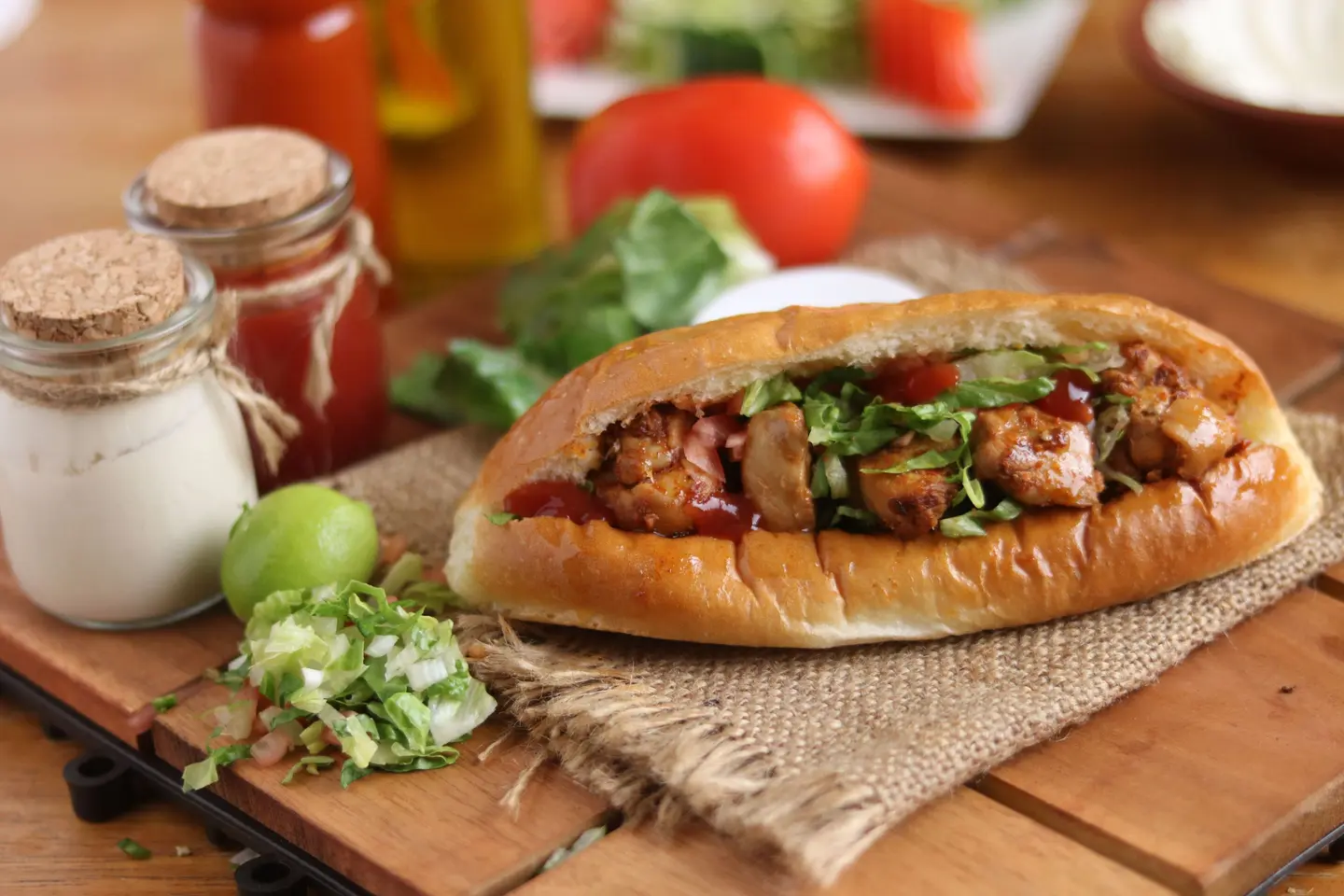 شيش طاووق مقلي (ساندويش)